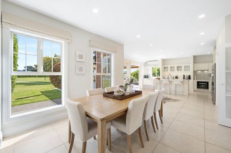 Photo of property in 287 Clifton Road, Whitford, Howick, 2571