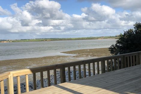 Photo of property in 8 Lawson Way, Weymouth, Auckland, 2103