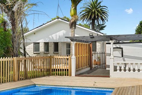 Photo of property in 14 Totara Drive, St Andrews, Hamilton, 3200