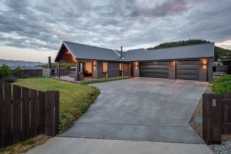 Photo of property in 8 Toru Street, Albert Town, Wanaka, 9305