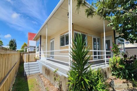 Photo of property in 119a Hamlet Street, Stratford, 4332