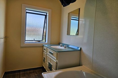 Photo of property in 15 Main Road, Whataroa, 7886