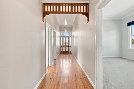 Photo of property in 19 Carey Street, Waitara, 4320