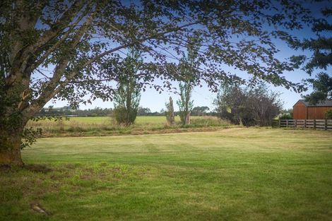 Photo of property in 148a High Street, Oxford, 7430