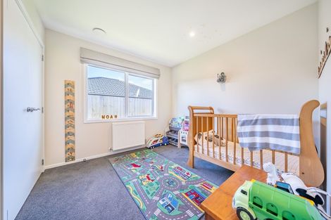 Photo of property in 6 Poulson Grove, Trentham, Upper Hutt, 5018