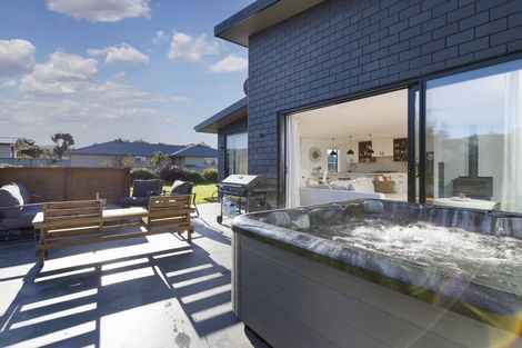 Photo of property in 27 Edinburgh Street, Waimate, 7924