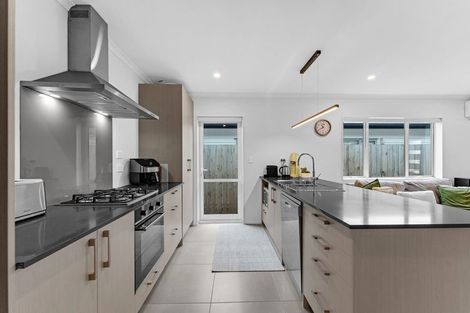 Photo of property in 101 Kuaka Drive, Takanini, 2112