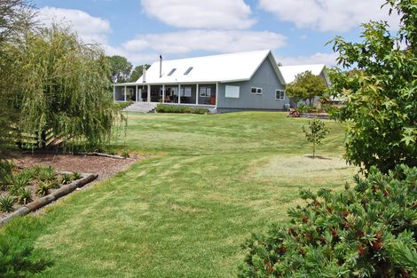 Photo of property in 30 Rangiora Road, Kaiwaka, 0573