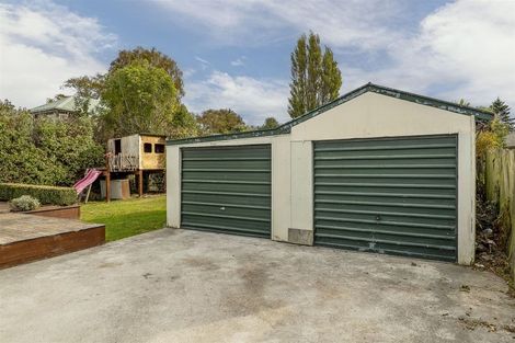 Photo of property in 17 Grimseys Road, Redwood, Christchurch, 8051