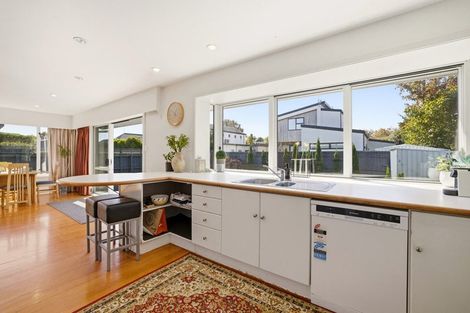Photo of property in 16a Hamilton Avenue, Ilam, Christchurch, 8041