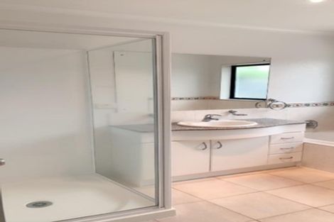 Photo of property in 7 Caltra Place, East Tamaki, Auckland, 2016