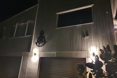 Photo of property in 35a Penryn Drive, Camborne, Porirua, 5026