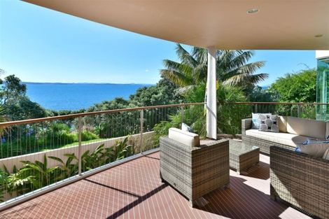 Photo of property in 20 Pacific Parade, Army Bay, Whangaparaoa, 0930
