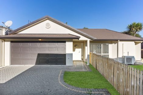Photo of property in 3/8 Saints Court, Manurewa, Auckland, 2102