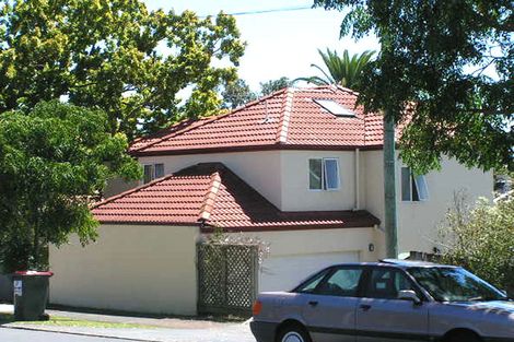 Photo of property in 1/19 Rodney Road, Northcote Point, Auckland, 0627