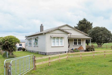 Photo of property in 131 School Road, Te Horo, Otaki, 5582