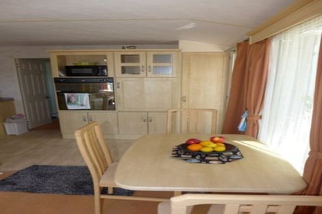 Photo of property in 70 Tironui Drive, Taradale, Napier, 4112