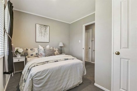 Photo of property in 2/16 Belgate Place, Somerville, Auckland, 2014