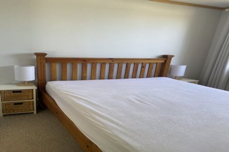 Photo of property in 42 Rua Avenue, Waitarere Beach, Levin, 5510