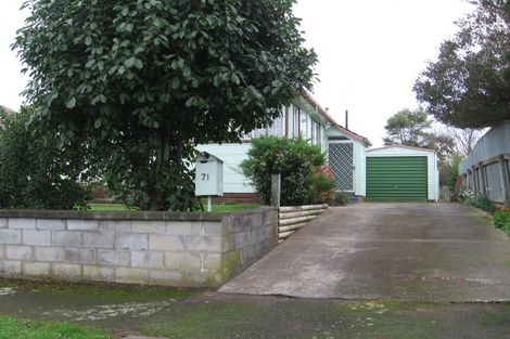 Photo of property in 71 Andrew Avenue, Roslyn, Palmerston North, 4414