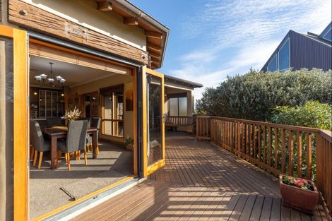 Photo of property in 445a Ruahine Street, Terrace End, Palmerston North, 4410