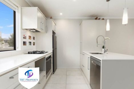 Photo of property in 14 Kamana Road, Flat Bush, Auckland, 2019