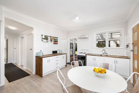 Photo of property in 66 Revans Street, Featherston, 5710