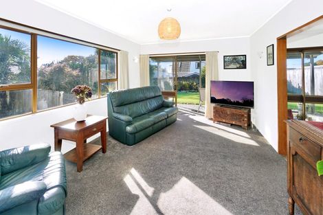 Photo of property in 27 Hookey Drive, Te Puke, 3119