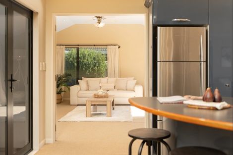 Photo of property in 98 Santa Monica Drive, Papamoa Beach, Papamoa, 3118