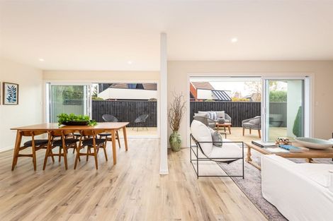 Photo of property in 223 Maidstone Road, Avonhead, Christchurch, 8042