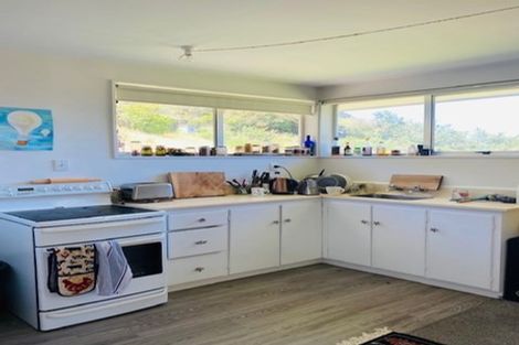 Photo of property in 46 Hawkhurst Road, Lyttelton, 8082