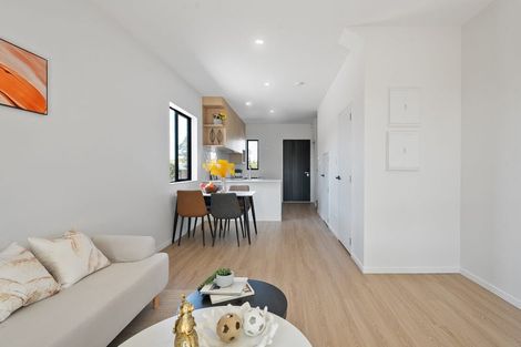 Photo of property in 11/20 Seabrook Avenue, New Lynn, Auckland, 0600