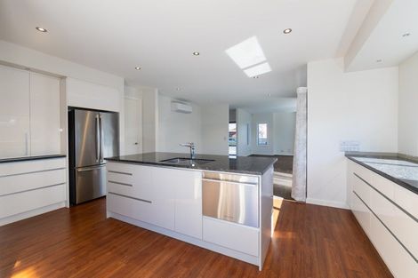 Photo of property in 11a Avenue Road, Greenmeadows, Napier, 4112