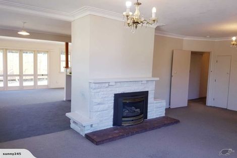 Photo of property in 21 Richards Avenue, Forrest Hill, Auckland, 0620