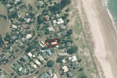 Photo of property in 16 Mccall Avenue, Pauanui, Hikuai, 3579