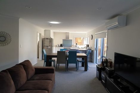 Photo of property in 214 Navigation Drive, Whitby, Porirua, 5024