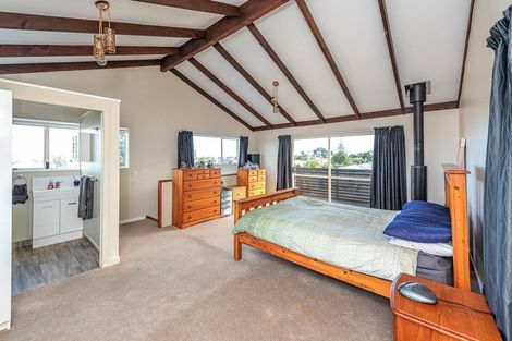 Photo of property in 28 Miro Street, Castlecliff, Whanganui, 4501