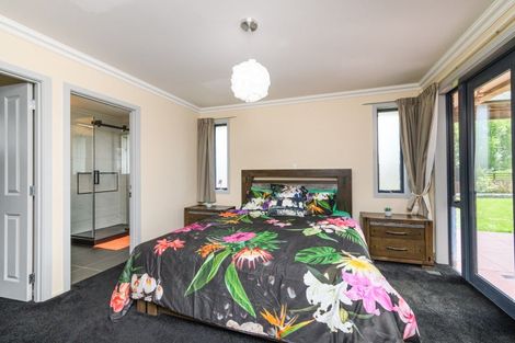 Photo of property in 339 Stoney Creek Road, Kelvin Grove, Palmerston North, 4470