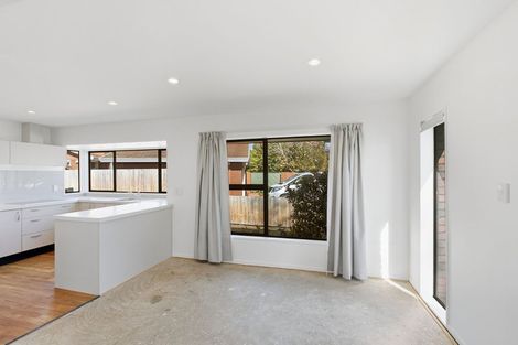 Photo of property in 3 Annell Place, Burnside, Christchurch, 8053