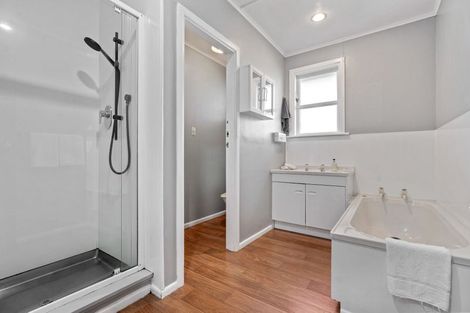 Photo of property in 6 Hobson Place, Solway, Masterton, 5810