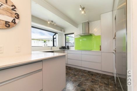 Photo of property in 6 Trigg Road, Huapai, Kumeu, 0810