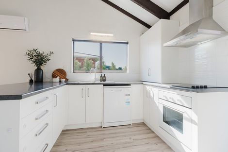 Photo of property in 8c Macdonald Road, Glenview, Hamilton, 3206