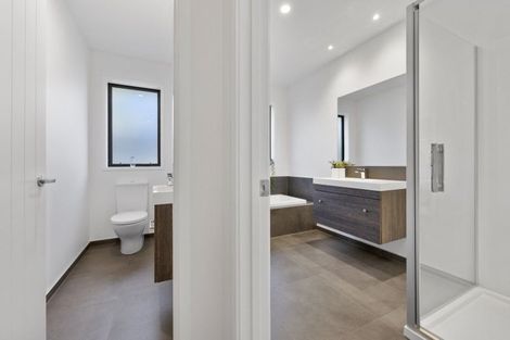 Photo of property in 5 Augusta Grove, Waiwhakaiho, New Plymouth, 4312