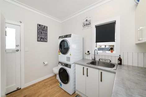 Photo of property in 41 Hammond Street, Bulls, 4818