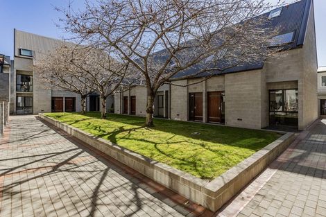 Photo of property in 4/868 Colombo Street, Christchurch Central, Christchurch, 8013