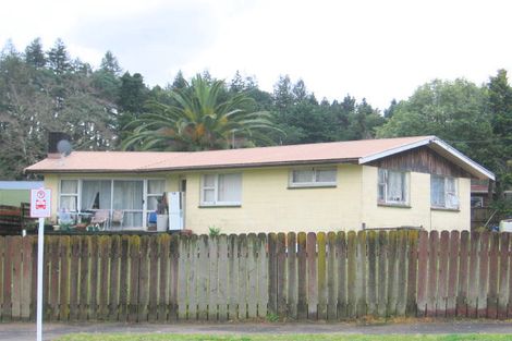 Photo of property in 8 Waterford Road, Fitzroy, Hamilton, 3206