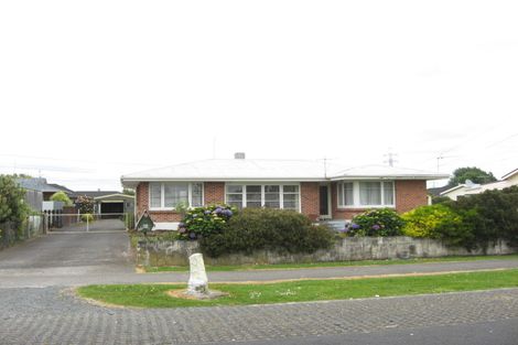Photo of property in 49 Station Road, Takanini, 2112