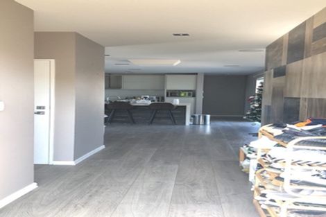 Photo of property in 24 Harrowglen Drive, Northcross, Auckland, 0632