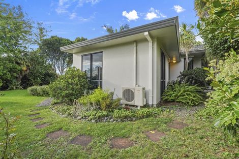 Photo of property in 58 Pelorus Street, Welcome Bay, Tauranga, 3112