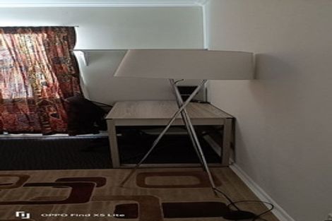 Photo of property in 15 Peach Road, Glenfield, Auckland, 0629